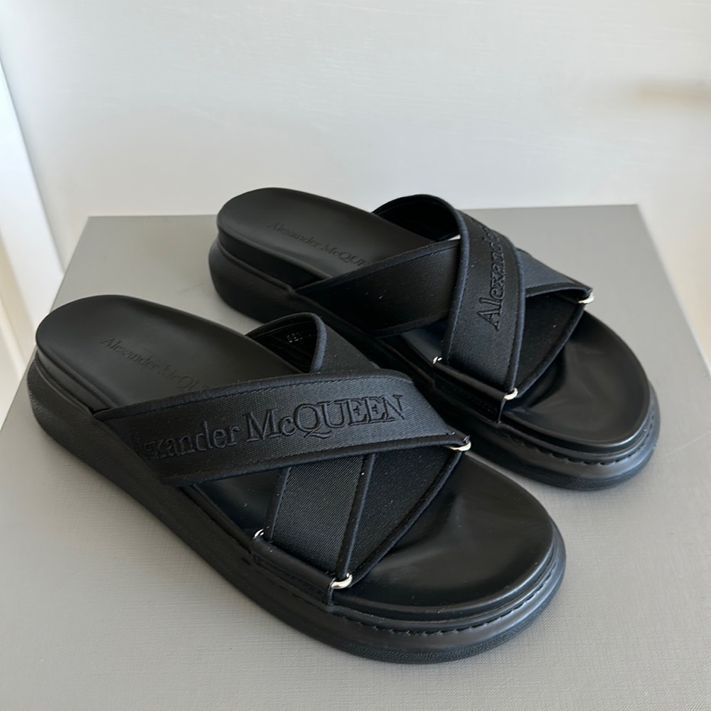 Alexander McQueen Mens Slides • Sz. 44 (11) • Excellent Condition